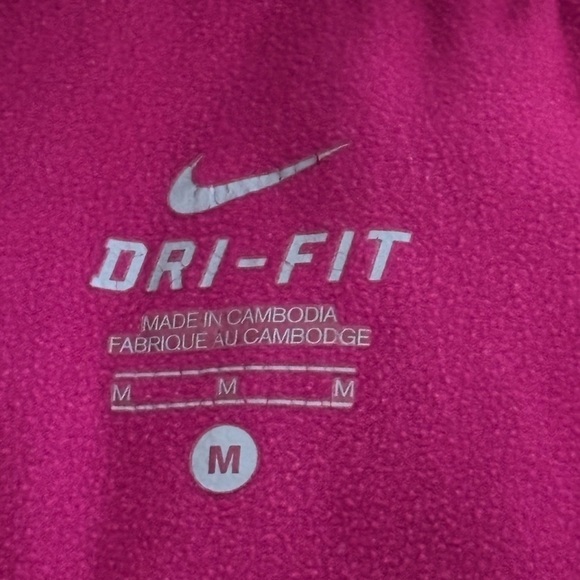 Nike Dri-Fit Women's Magenta Fleece Lined 1/4 Zip Athletic Long Sleeve Top - Picture 6 of 7